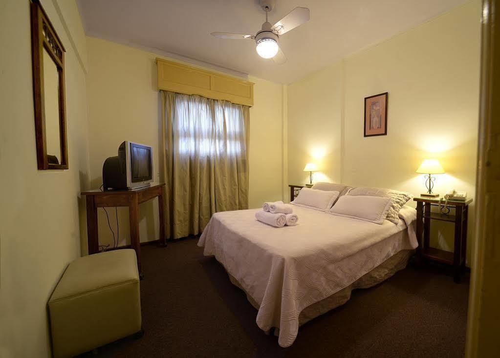 Hotel Ariosto Mendoza Esterno foto